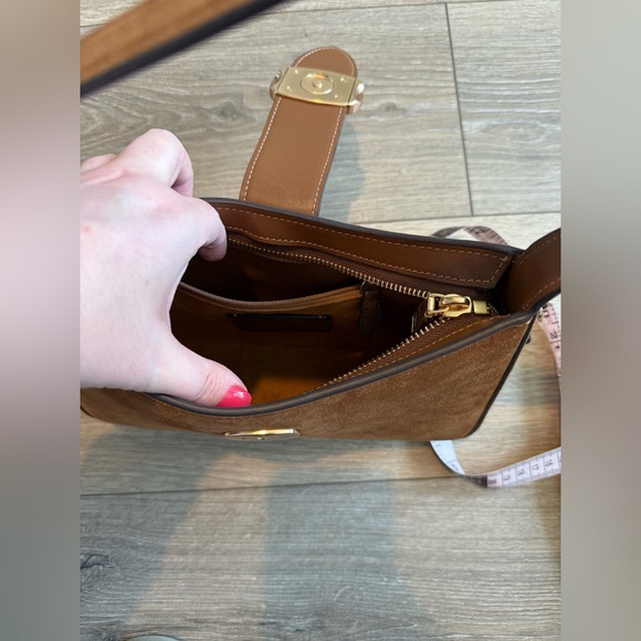 Coach Eliza Shoulder Bag Tan Leather Suede - Picture 14 of 15